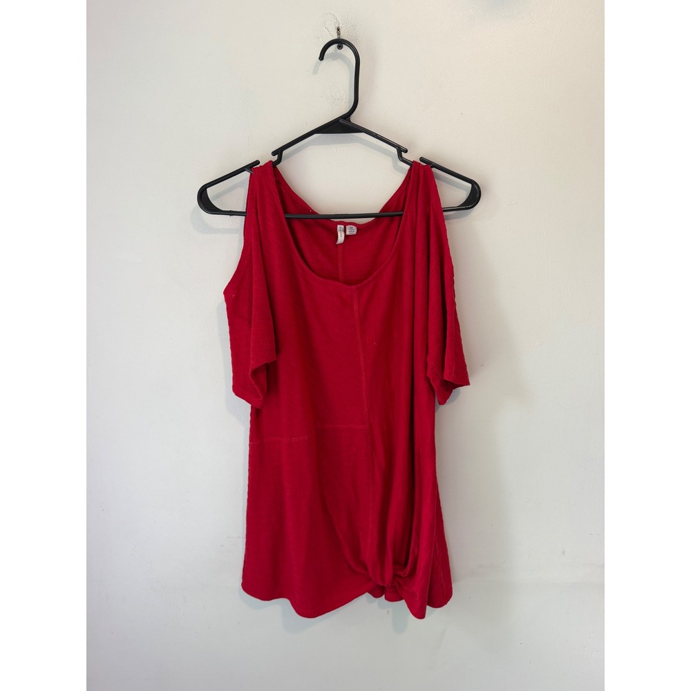 Cato 1946 Womens Red Cold Shoulder Front Knot Textured Knit Top Size Medium